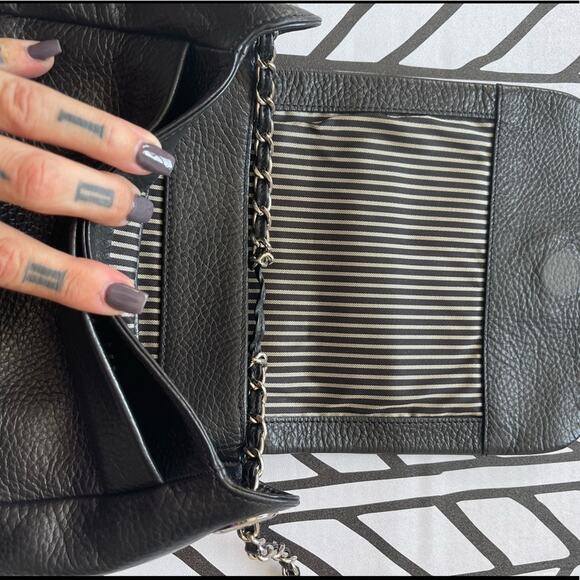 Jim Thompson leather crossbody bag with leather/chain strap - Picture 6 of 6